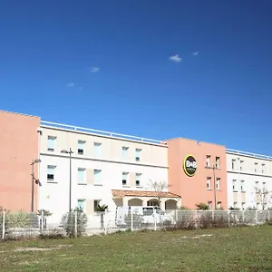https://bb-hotel-marseille-aeroport-st-victoret.fr-provencehotel.com