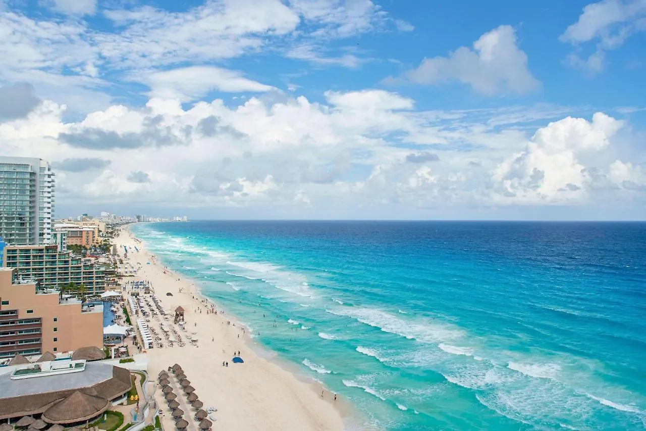 Jw Marriott Cancun Resort & Spa 5*,